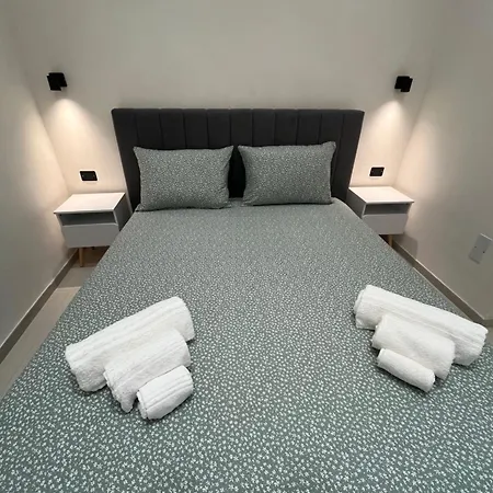 Sofia E Clara Mozia 马尔萨拉