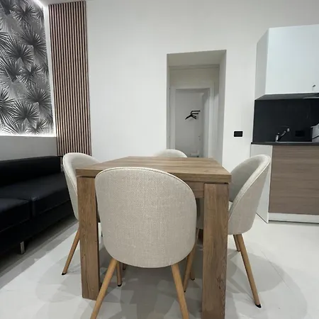 Sofia E Clara Mozia Apartman *